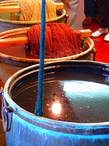 Fabric dyeing vats